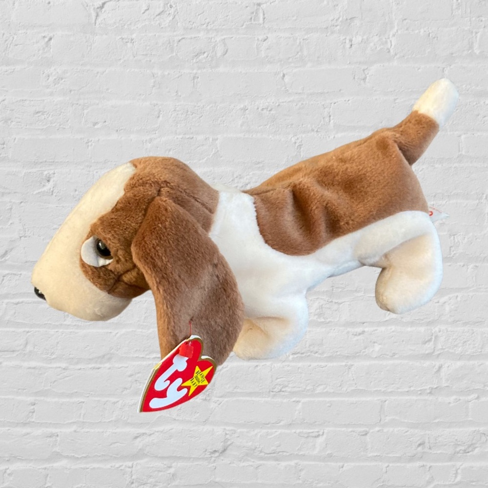 Ty vintage “Tracker” beanie baby dog